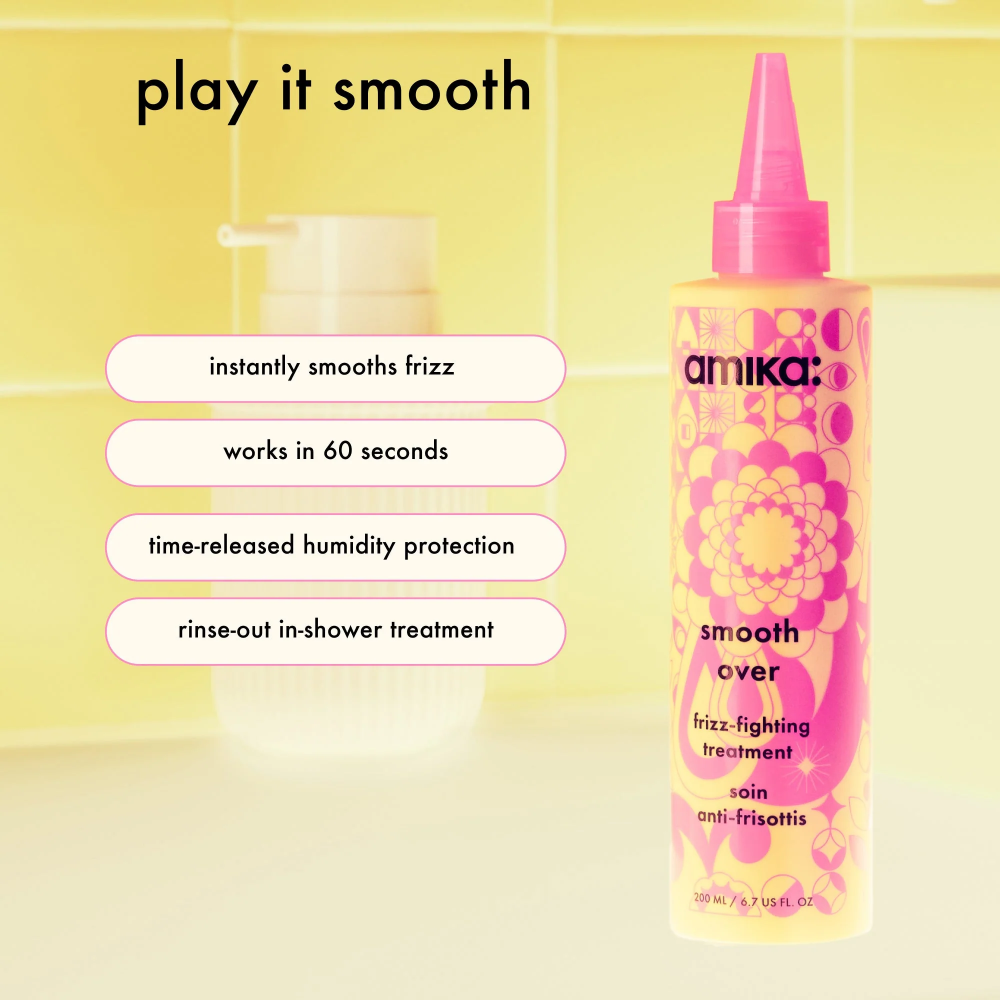 Amika Smooth Over Frizz-Fighting Treatment Mask 6.7oz – anti-frizz hair treatment.
