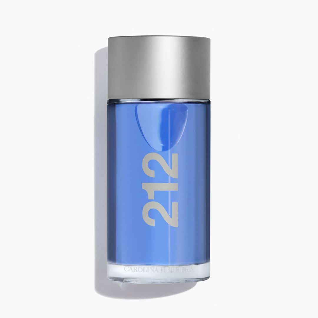 Carolina Herrera 212 Men NYC Eau de Toilette 6.8 oz — fresh, urban scent for men









