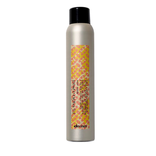 Davines This Is Dry Wax Finishing Spray 200 mL – Matte finish spray for textured, flexible hold