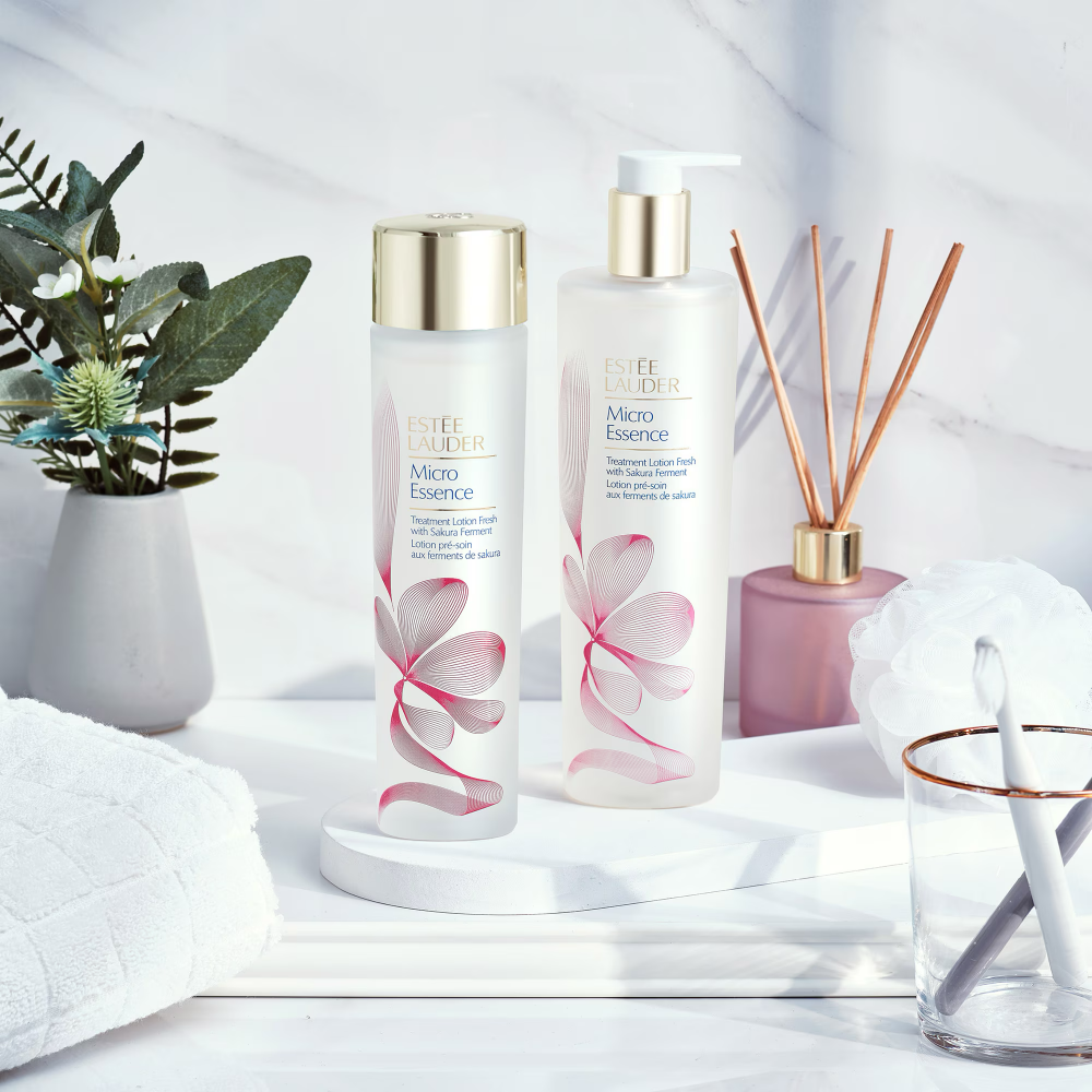 Estee Lauder Micro Essence Treatment Lotion Toner with Sakura Ferment – refreshing hydrating toner